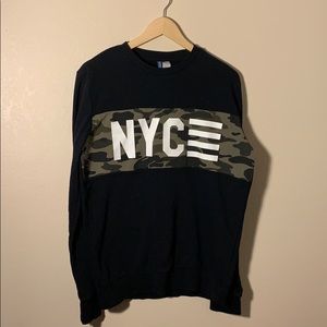 Black NYC print long sleeve